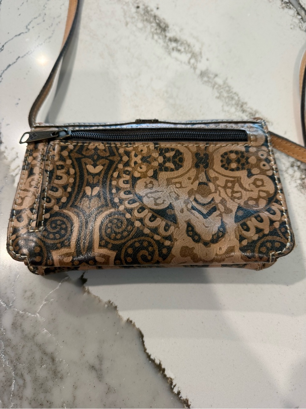 Patricia Nash Torri Patterned Leather Crossbody Bag - Picture 9 of 10